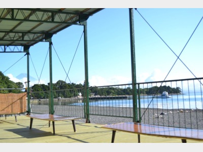 海の家はごろも