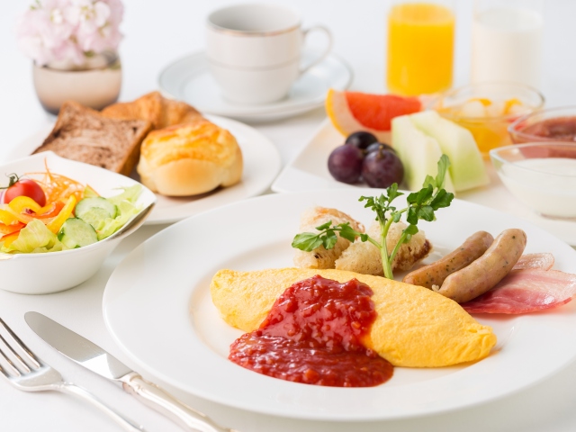 ■朝食の一例（新しい生活様式に対応した和洋ブッフェスタイル）