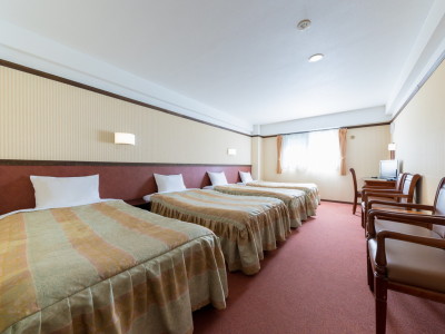 フォースルーム