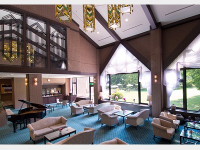 ロビーラウンジ