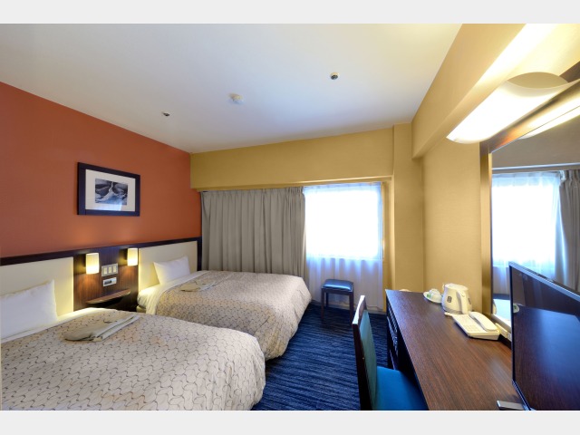 �f���b�N�X�c�C���i���j