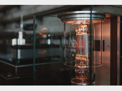 メインロビー　ステレオ