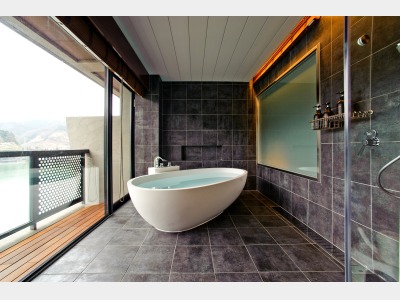 本館  モダンスイート あやめ 307号室