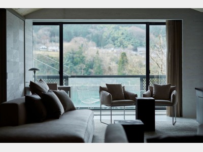 本館 プレミアスイート 水紋 201号室