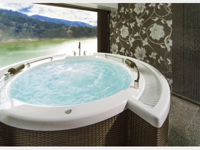 本館　ラグジュアリースイート　胡蝶　301号室