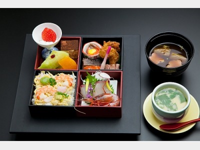 お子様ランチメニューご夕食イメージ