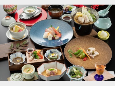 夕食一例「花椿」