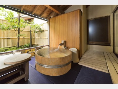 能登渚亭　和洋室　露天風呂付の一例