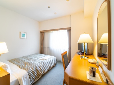 セミダブルルーム一例