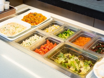 朝食バイキング・サラダコーナー（イメージ）