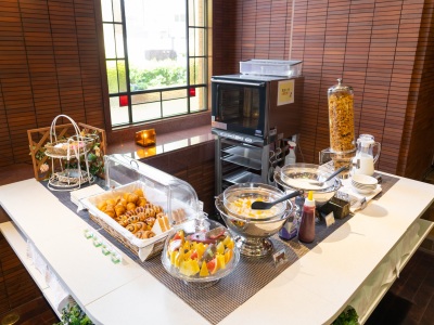 朝食バイキング・パンコーナー（イメージ）