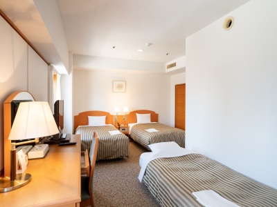 トリプルルーム