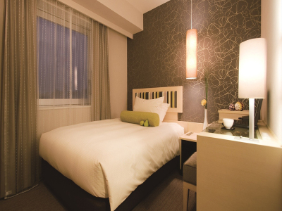 ■モダレットダブル15平米｜ダブルベッド1台を、最大お二人でご利用いただけるタイプです