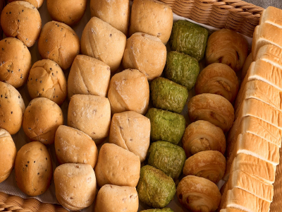 ■ご朝食｜各種パンをご用意