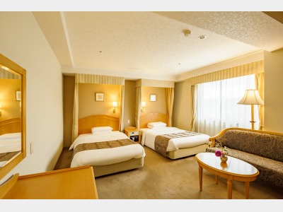 ベーシックツイン