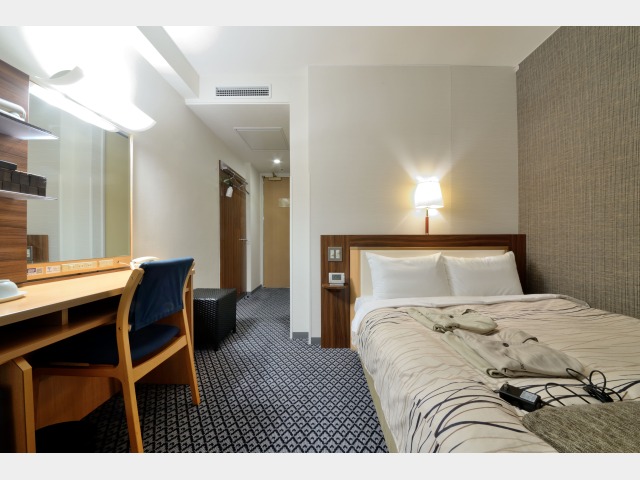 �_�u���i���j