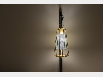 客室シェードランプ