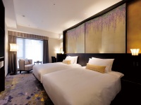 �X�[�y���A�c�C���i���j