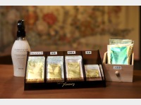 �A���j�e�B�[