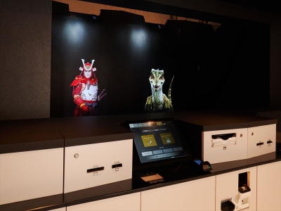 光のホログラムが皆様をお出迎え（画面はイメージです）