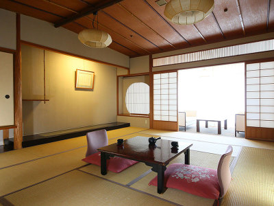 客室一例（和室）