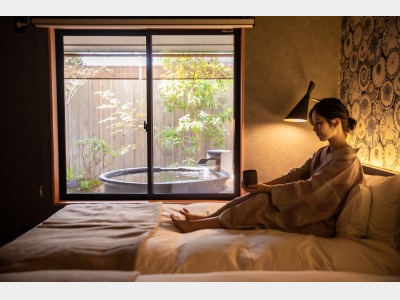 温泉露天風呂付客室「孔雀殿・羽伸Bタイプ」／一例