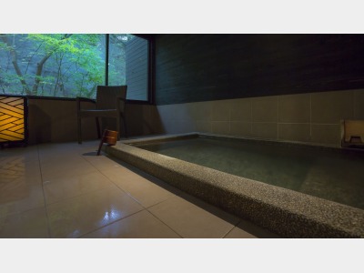 【天然温泉・貸切風呂（いろはの湯）】1回45分間2750円でご利用いただけます。先着順にて事前ご予約がオススメ