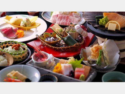 季節のおまかせ会席イメージ★四季折々の食材を使用した全12品の会席料理をご賞味くださいませ。