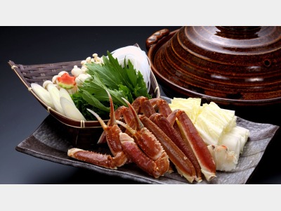 冬野菜や蟹の旨みに心まで温かくなります♪【蟹すき鍋イメージ】