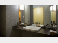 yVR100IVCtamfbNXE։z677iƂ́jq̈