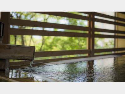 【露天風呂&モダンリビング付き特別室】658号室（ぼくせき）客室の一例