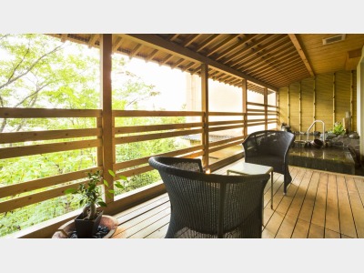 【露天風呂&モダンリビング付き特別室】659号室（てんばん）客室の一例