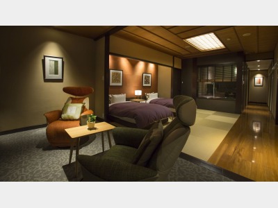 【和洋モダンスイート】652号室・赤烏（せきう）客室の一例