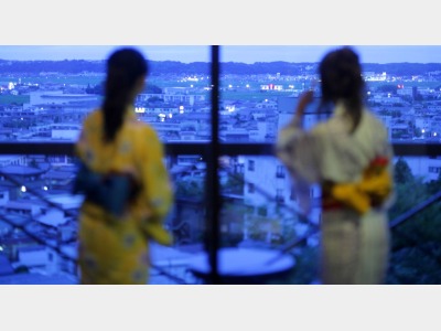 ★山代温泉街の街並み、加賀平野を一望するロケーション自慢のお部屋です