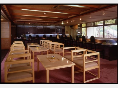 ラウンジ白山りんどう