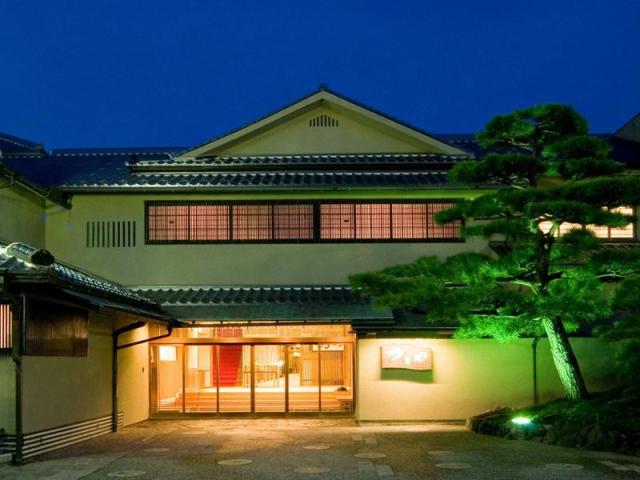 越前あわら温泉　つるや 外観