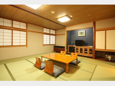 和室大部屋　シャワーブース付（一例）