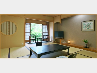 黒壁館客室一例