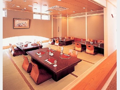 お食事処「潮騒」