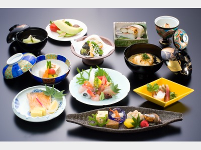 御料理（イメージ）