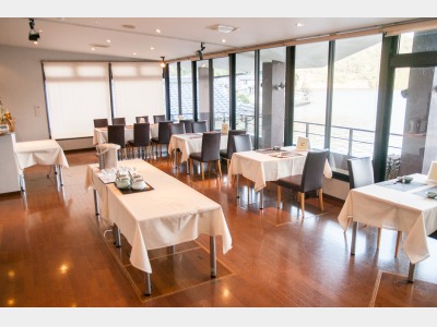 水月湖一望のレストラン