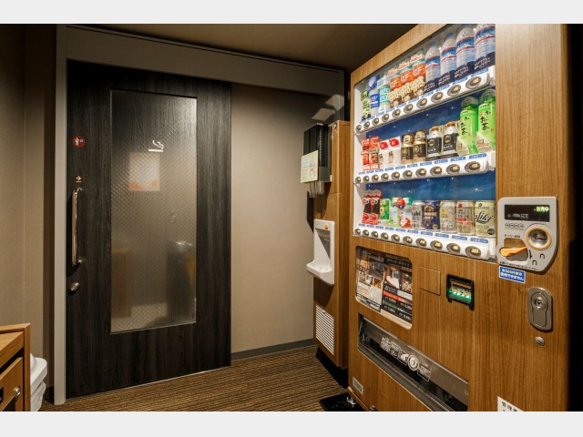 天然温泉 つつじの湯 ドーミーインＥＸＰＲＥＳＳ豊橋 自販機コーナー