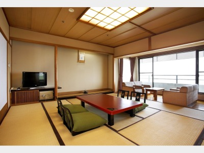 西館和室又は豊寿亭