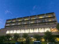 ���O�ρ^�O�J����̒��ł����Ƃ����j���d�˂�V�܉��򗷊قł��B