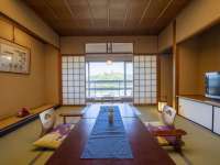 ���q�� ���� �ΐ����i���j�^����ɗ����񉮑���̂�Ƃ肠��q���ł��B