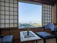 ���q�� �{�فi���j�^�ǂ������������ʂ��������������q���ł��B