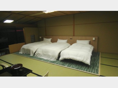 凪亭特別室（トリプルベッド）