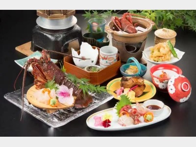 生け伊勢海老付会席