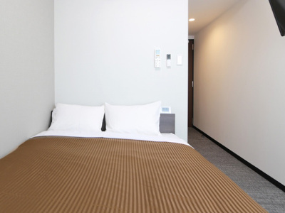 セミダブルルーム【120cm幅ベッド1台】