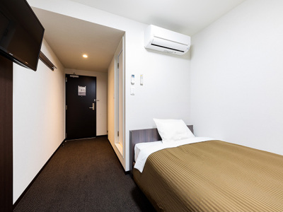 シングルルーム【120cm幅ベッド1台】